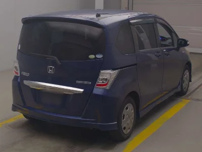 HONDA FREED HYBRID