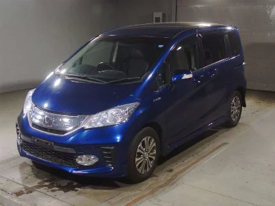 HONDA FREED HYBRID