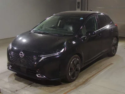 Nissan Aura