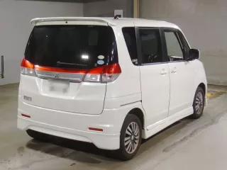 Mitsubishi Delica D:2