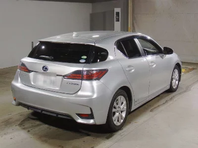 Lexus CT200h