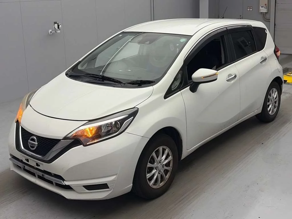 Nissan Note  с аукциона в Японии