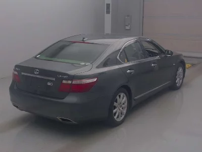Lexus LS460L