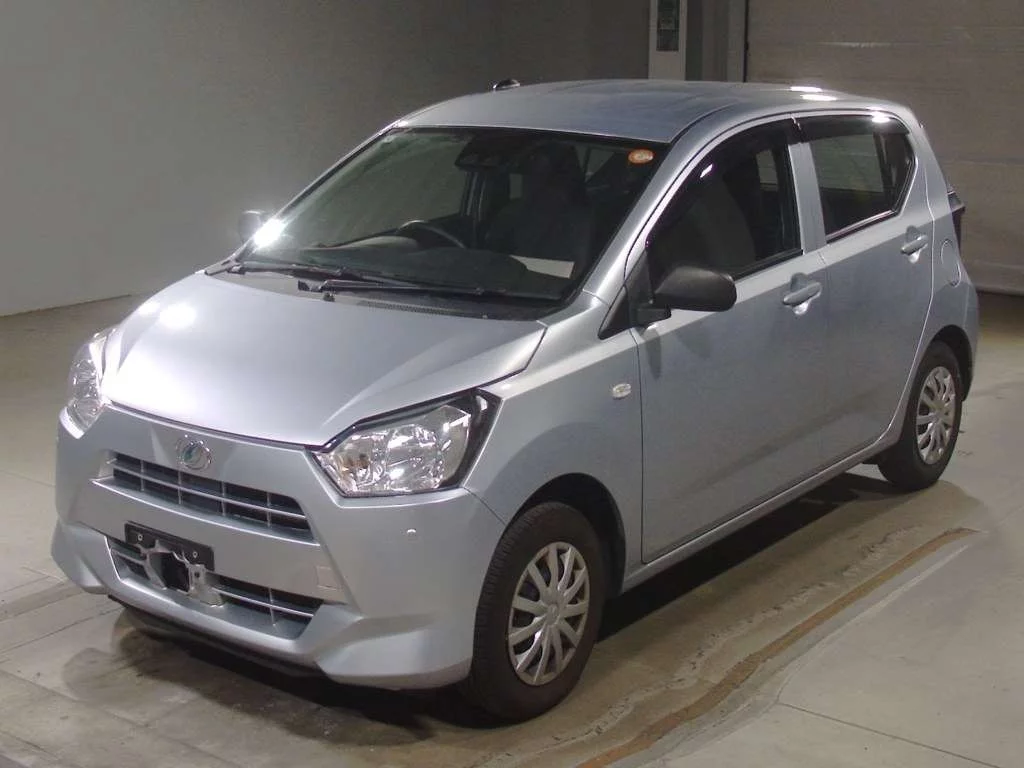 Daihatsu Mira e:S  с аукциона в Японии