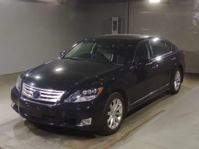Lexus LS600hL