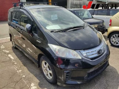 HONDA FREED HYBRID