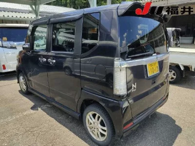 HONDA N BOX CUSTOM