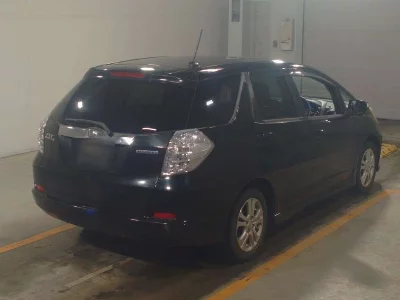 HONDA FIT SHUTTLE HYBRID