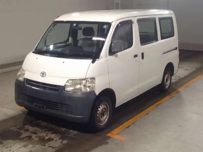 Toyota LiteAce Van