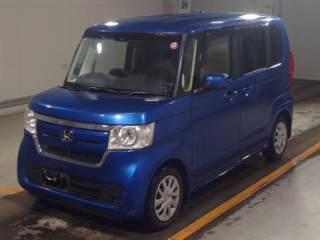 Honda N-Box  с аукциона в Японии