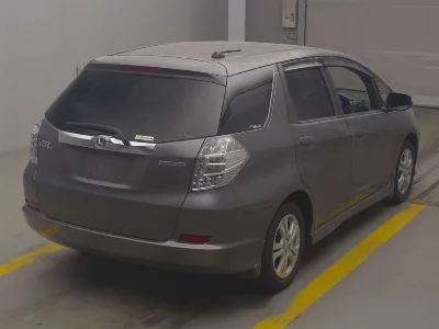 HONDA FIT SHUTTLE HYBRID