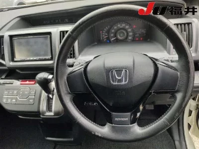 HONDA STEPWGN SPADA