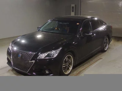 Toyota CROWN HYBRID