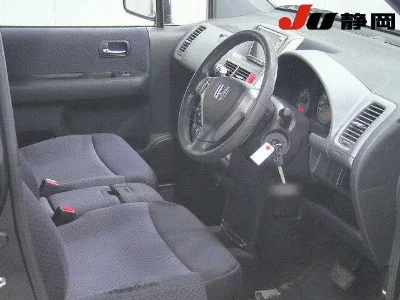 HONDA MOBILIO SPIKE