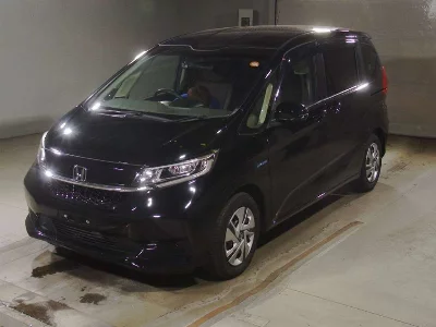 HONDA FREED HYBRID