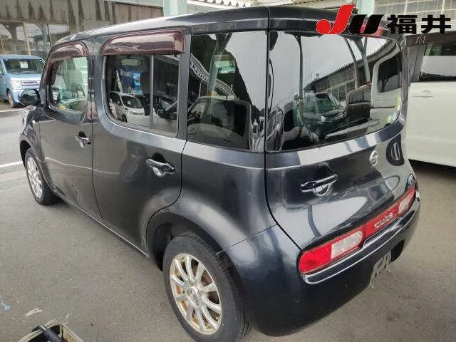 Nissan Cube  с аукциона в Японии