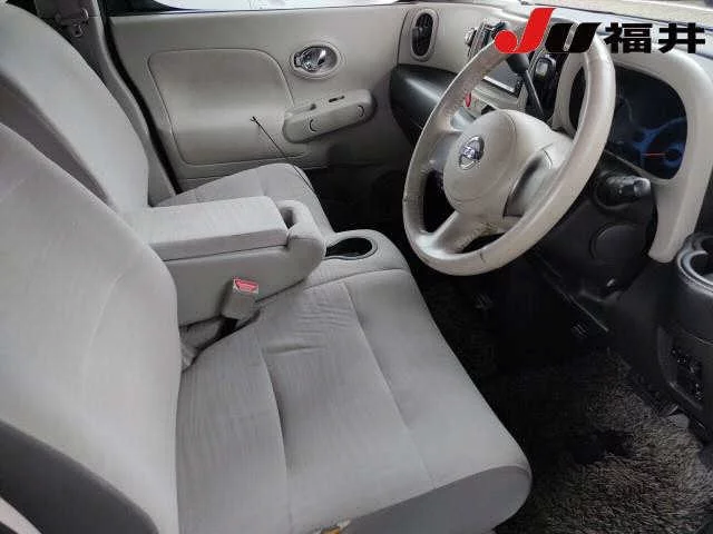 Nissan Cube  с аукциона в Японии