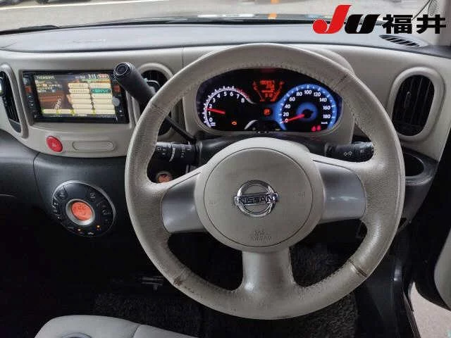 Nissan Cube  с аукциона в Японии