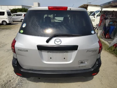 Mazda Familia