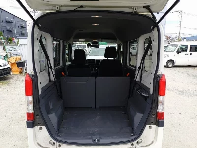 HONDA N-VAN