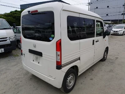 HONDA N-VAN