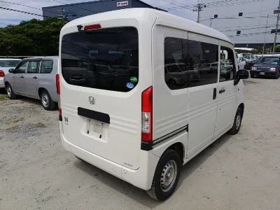 HONDA N-VAN