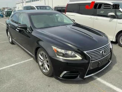 Lexus LS600h