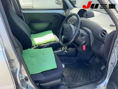 DAIHATSU ESSE
