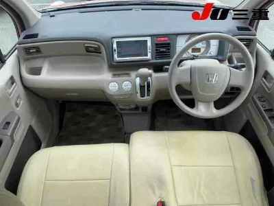 HONDA LIFE