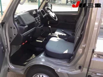 NISSAN CLIPPER TRUCK