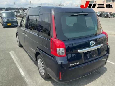 TOYOTA JPN TAXI