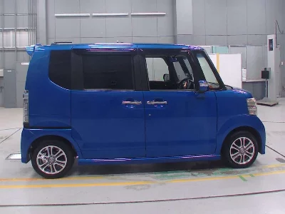 HONDA N BOX CUSTOM