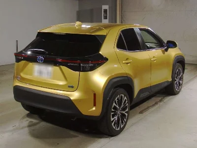 TOYOTA YARIS CROSS