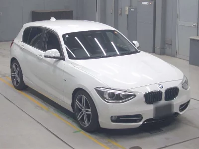 BMW 1 SERIES