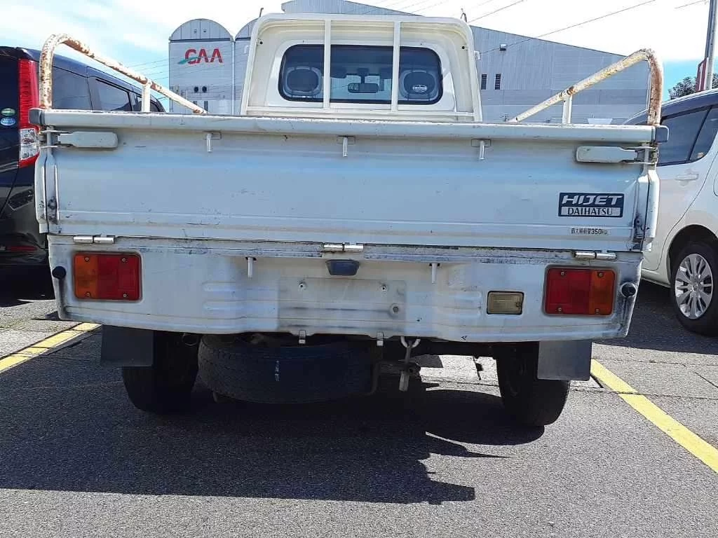 Daihatsu Hijet Truck  с аукциона в Японии