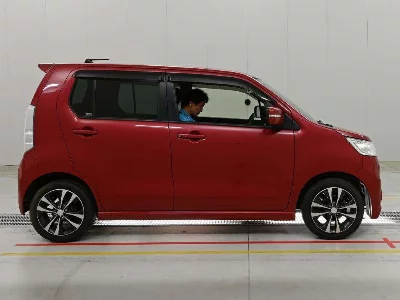 SUZUKI WAGON R STINGRAY