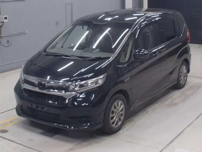 HONDA FREED + HYBRID