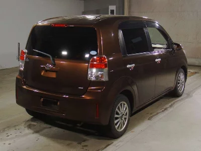 Toyota Spade