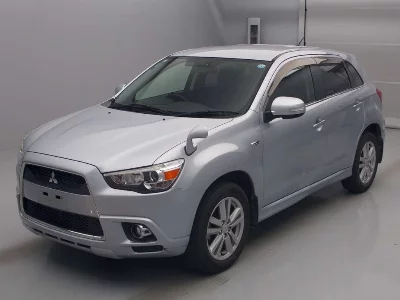 MITSUBISHI RVR