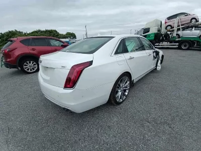 CADILLAC CT6