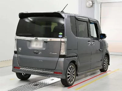 HONDA N BOX CUSTOM