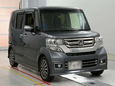 HONDA N BOX CUSTOM