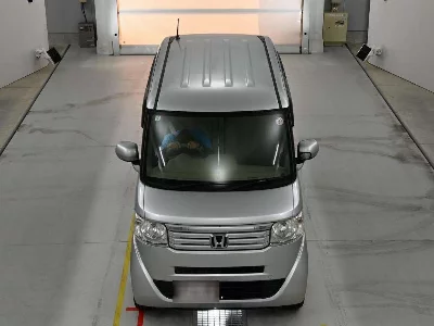 HONDA N BOX +