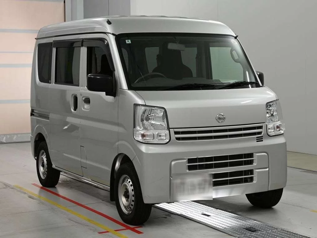 Nissan NV100 Clipper  с аукциона в Японии
