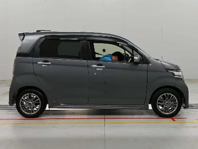 HONDA N-WGN