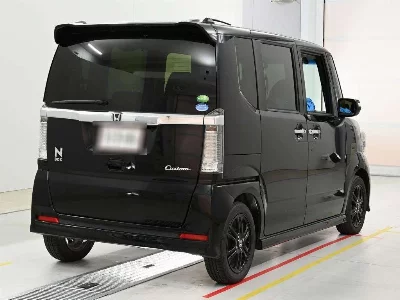 HONDA N BOX CUSTOM