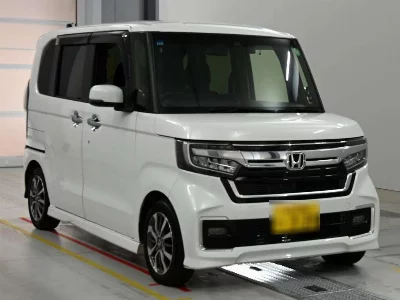 HONDA N BOX CUSTOM
