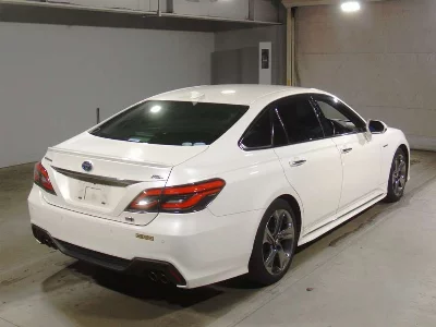 Toyota CROWN HYBRID