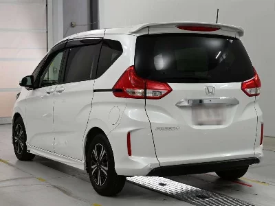 HONDA FREED+