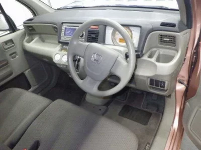 HONDA LIFE